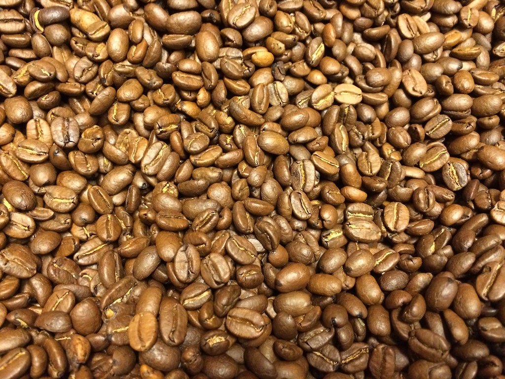 Café recién tostado en lote pequeño