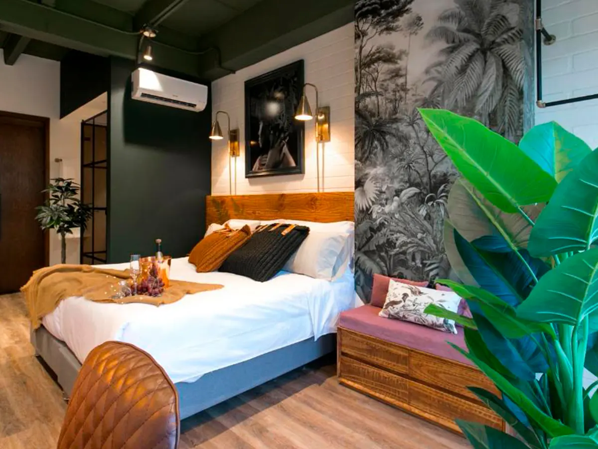 Habitación con mural